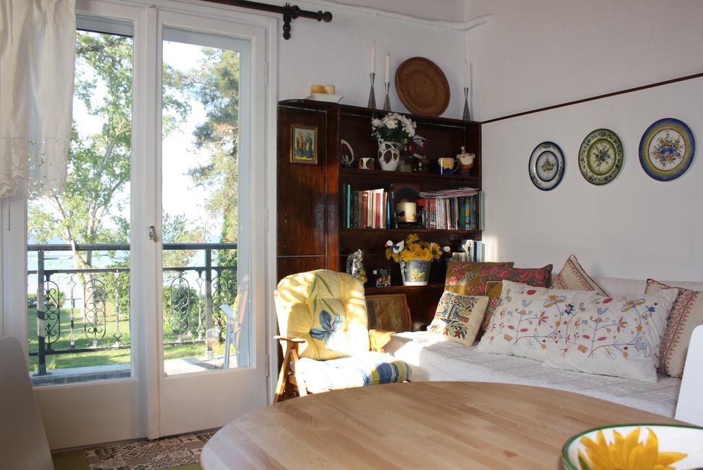 Appartement Lefka à Chaniotis Extérieur photo